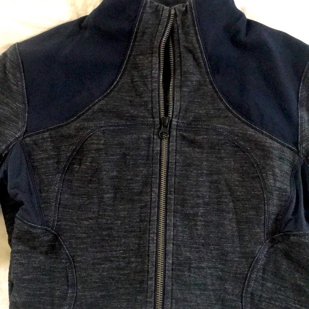 Lululemon Forme jacket - Picture 2 of 3